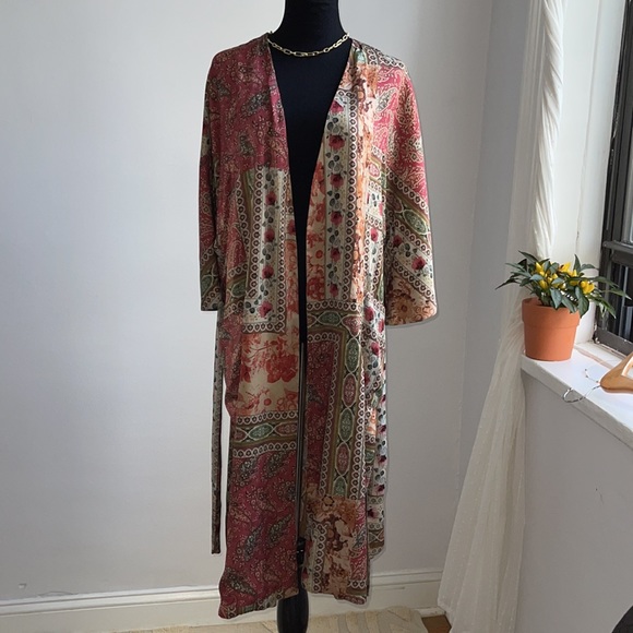 ZARA REVERSIBLE PRINTED KIMONO - Picture 7 of 16